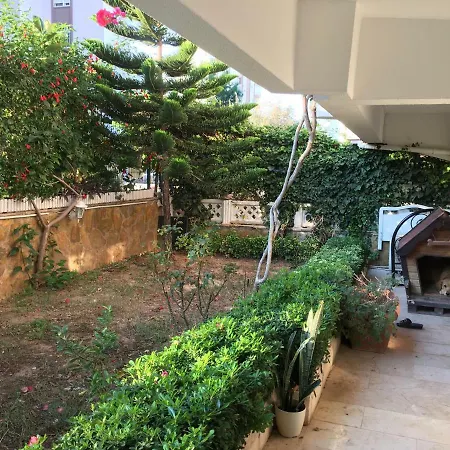 Orange Garden Δωμάτια σε οικογενειακή κατοικία *