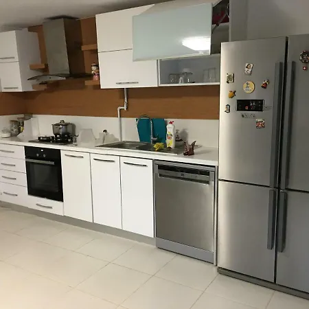 Δωμάτια σε οικογενειακή κατοικία Orange Garden *