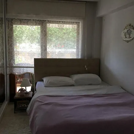 Δωμάτια σε οικογενειακή κατοικία Orange Garden *